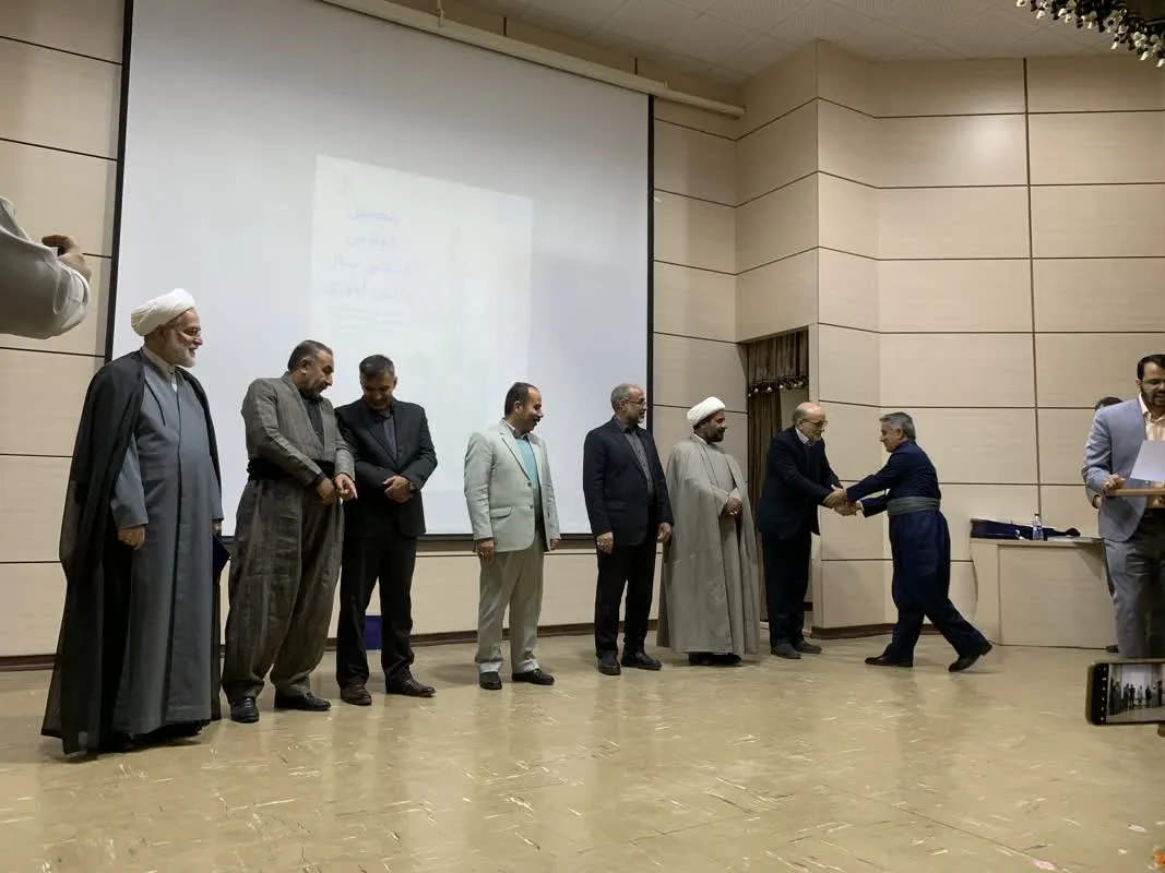 اجلاسیه استانی نماز در کردستان برگزار شد