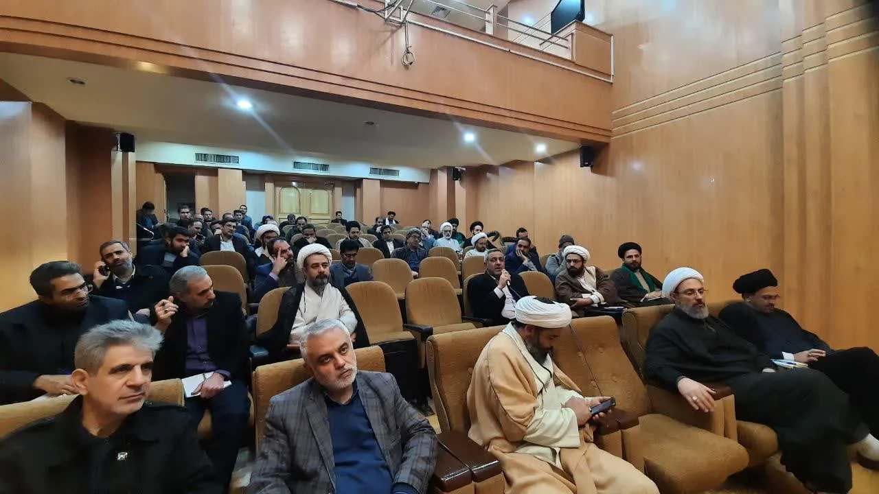 چهارمین گردهمایی دبیران دستگاه های اجرایی استان یزد برگزار شد