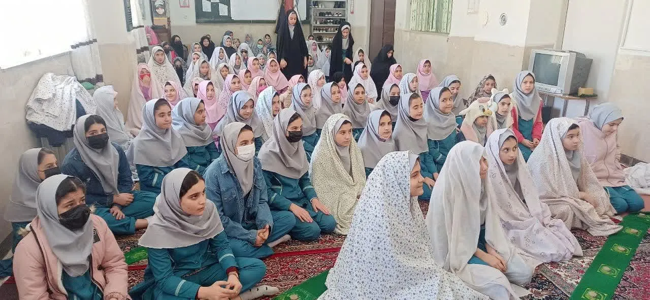 گفتگو با دبیر ستاد اقامه نماز شهرستان تخت سلیمان استان آذربایجان غربی