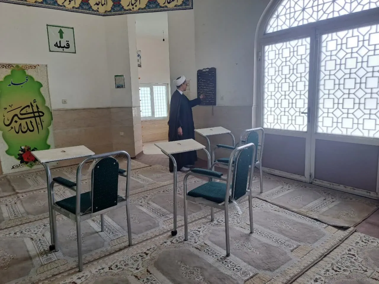 بازدید از اماکن اقامه نماز استان قم در نوروز 1403
