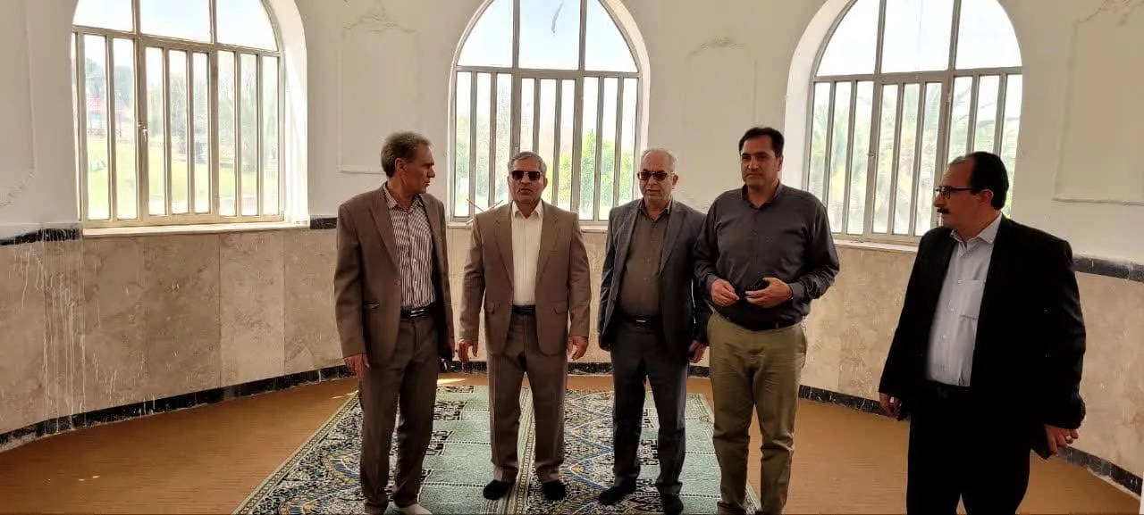 از مساجد و نماز خانه ها ی پارکها و راههای بین راهی قصرشیرین بازدید بعمل آمد-1