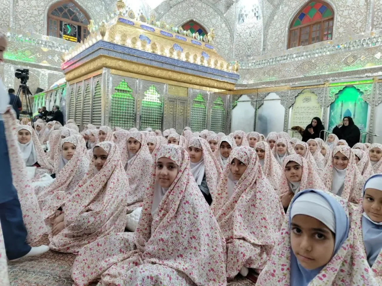جشن تکلیف دانش آموزان دختر منطقه امامزاده بادرود شهرستان نطنز اصفهان