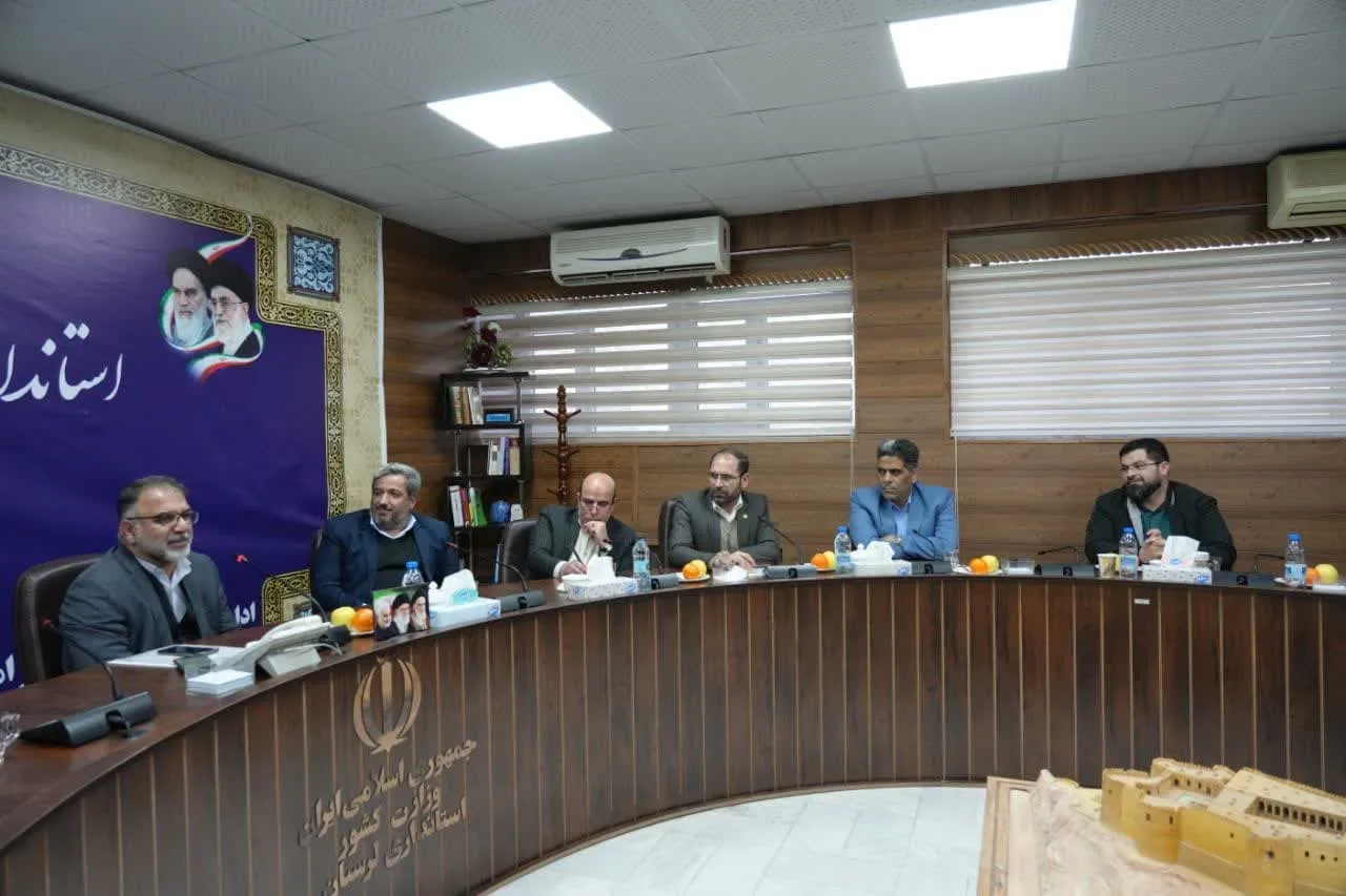 دیدار معاونت فرهنگ، آموزش و پژوهش ستاد اقامه نماز کشور با استاندار استان