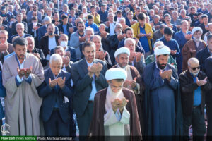 نماز عید فطر در چهارمحال و بختیاری اقامه شد