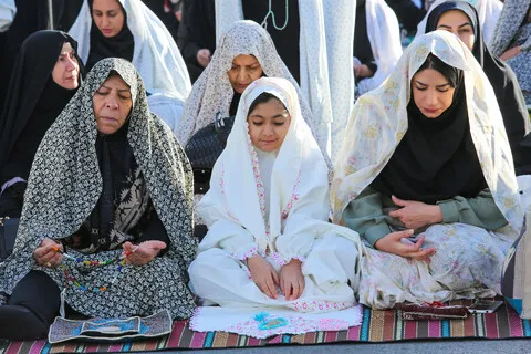 نماز عید فطر در چهارمحال و بختیاری اقامه شد