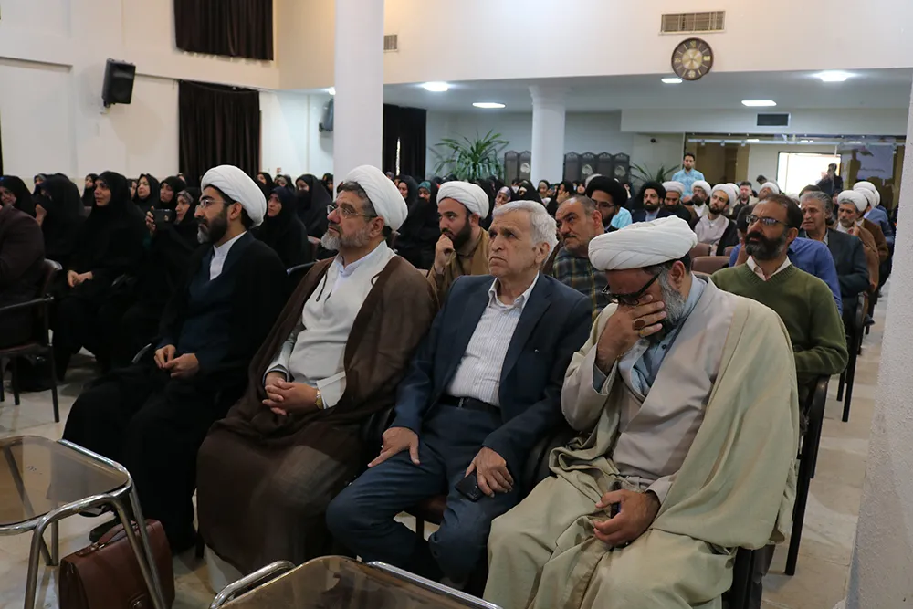 اجلاس نماز مدارس ناحیه چهار آموزش و پرورش استان اصفهان