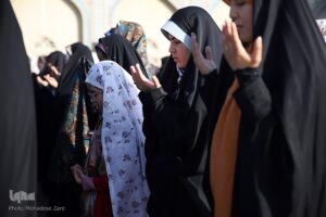 نماز عید سعید فطر در حرم مطهر رضوی اقامه شد+گزارش تصویری
