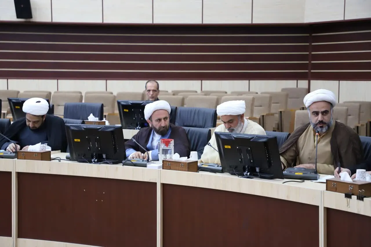 اولین شورای اقامه نماز استان البرز برگزار شد