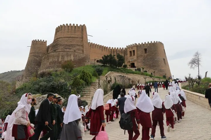 برگزاری جشن روزه اولیها در قلعه فلکالافلاک شهرستان خرم آباد