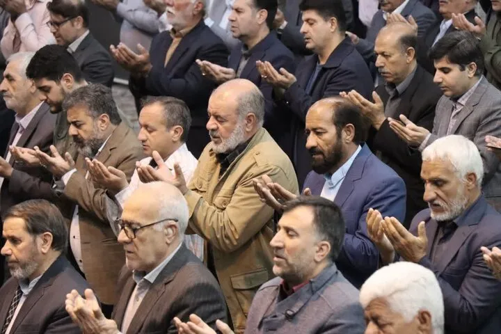 نماز عید سعید فطر در ایلام اقامه شد