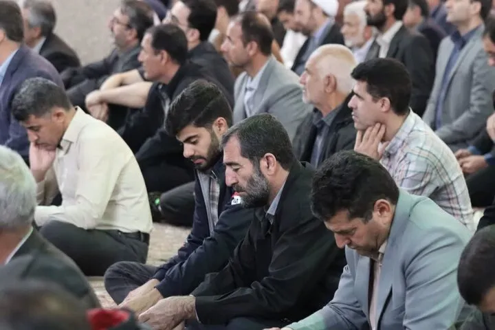 نماز عید سعید فطر در ایلام اقامه شد