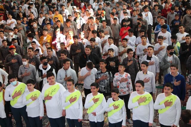 جشن تکلیف دانشآموزان دختر و پسر به صورت متمرکز در ملایر برگزار شد