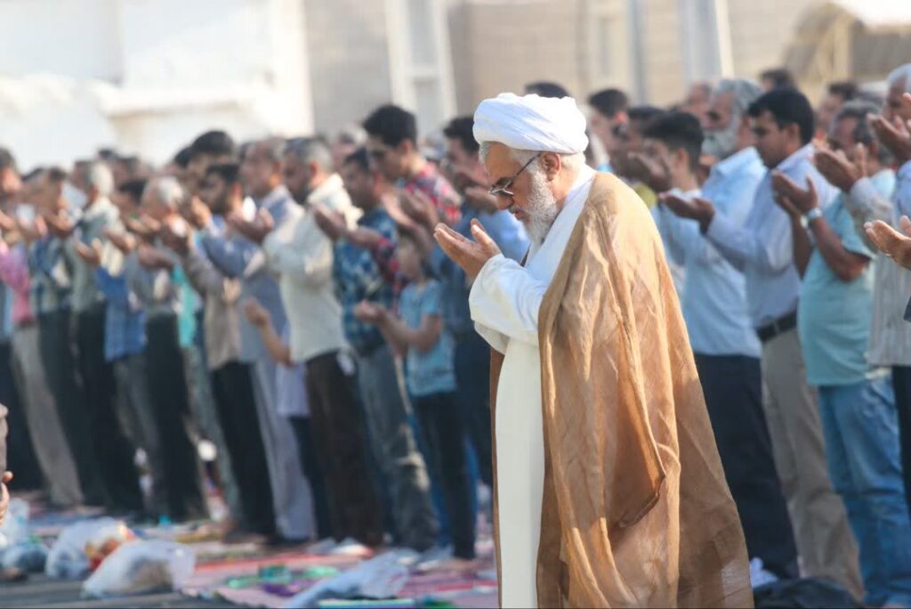 نماز عید سعید فطر در هرمزگان برگزار شد