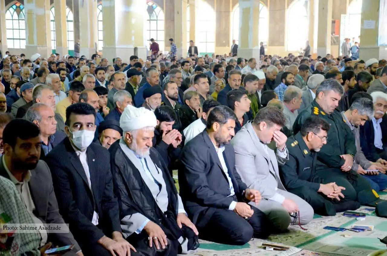 اقامه نماز عید سعید فطر در استان لرستان