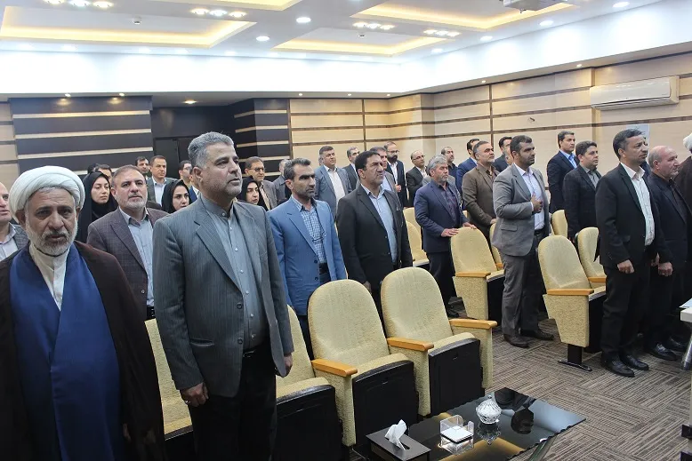 جلسه توجیهی دبیران شورای اقامه نماز دستگاههای اجرایی استان ایلام برگزار شد