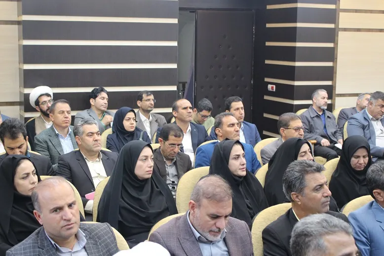 جلسه توجیهی دبیران شورای اقامه نماز دستگاههای اجرایی استان ایلام برگزار شد