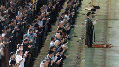اقامه نماز عید فطر اصفهان در غم سردار شهید زاهدی 1403