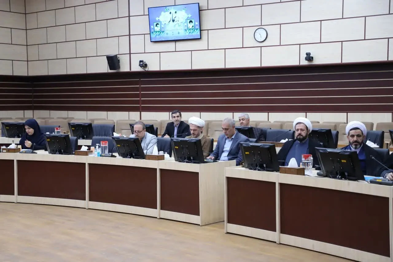 اولین شورای اقامه نماز استان البرز برگزار شد