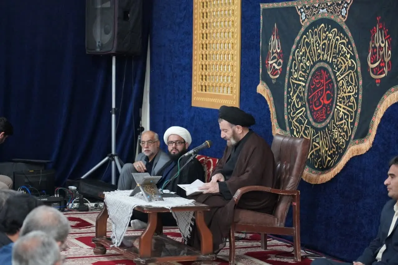 برگزاری سلسله جلسات تفسیر قرآن