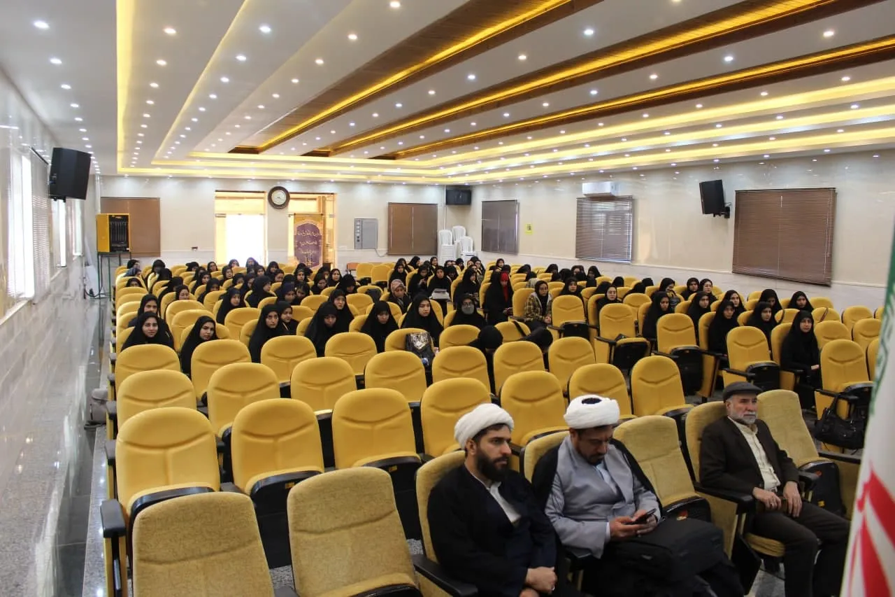 دوره آموزشی معراج در دانشگاه زینب کبری (س) استان مرکزی برگزار شد