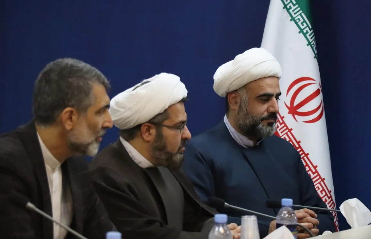 دیدار مسئولین نهادهای فرهنگی استان البرز با مدیرکل آموزش و پرورش