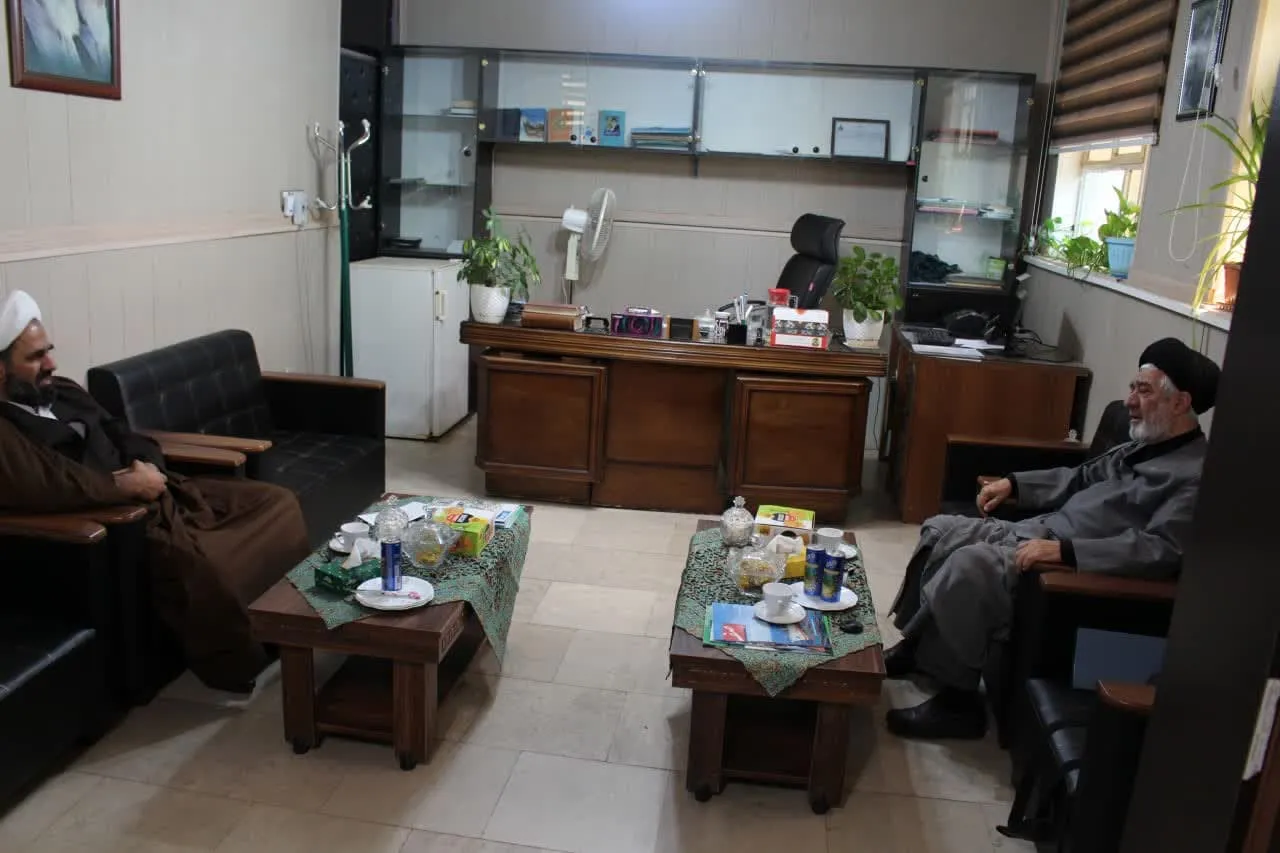 مدیر ستاد اقامه نماز با رئیس عقیدتی سیاسی لشگر ۱۶ زرهی قزوین دیدار کرد