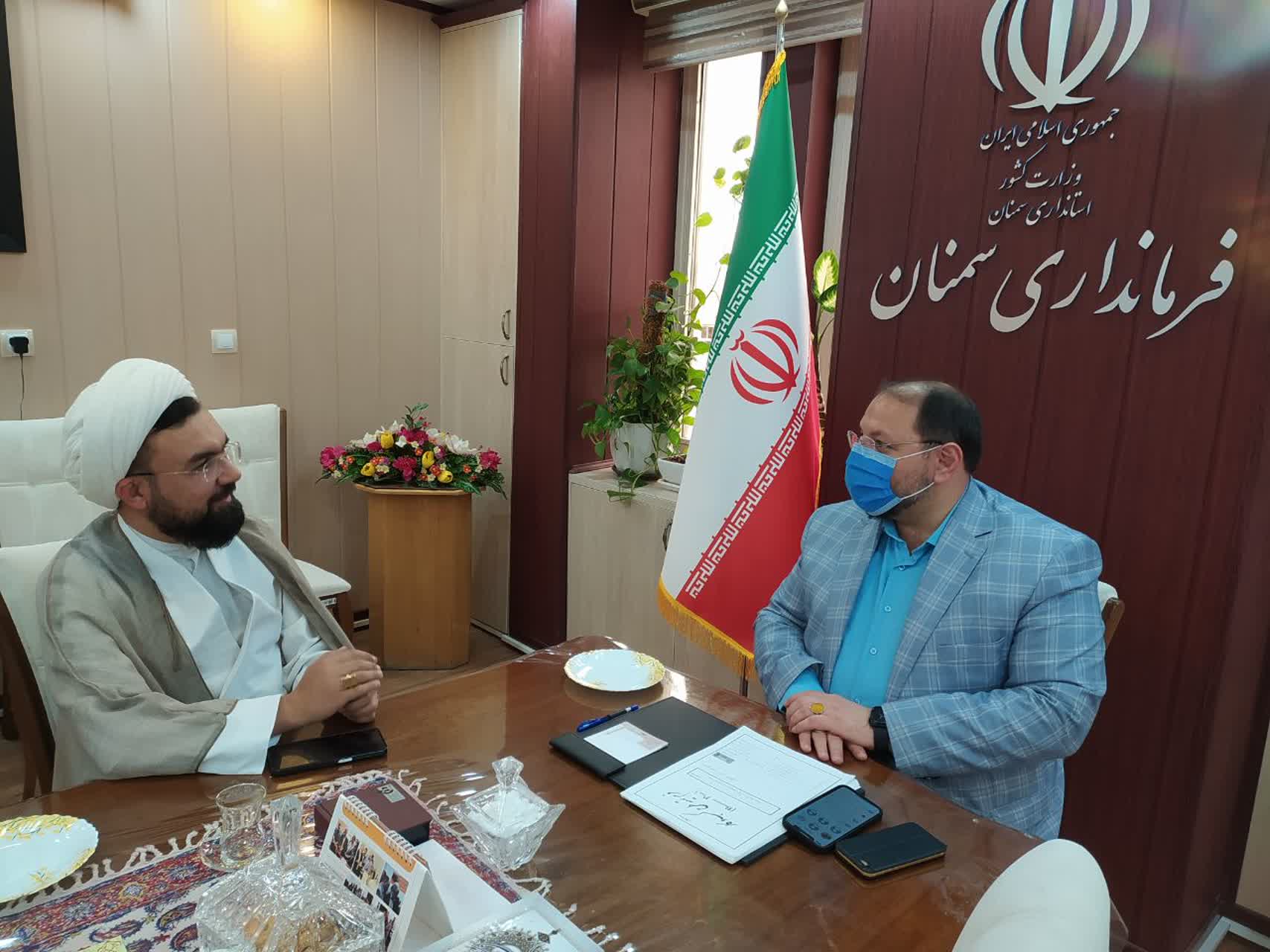 دیدار مدیر ستاد اقامه نماز استان با فرماندار سمنان