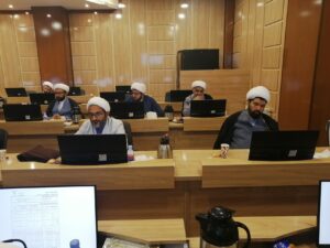 اولین نشست آموزشی روحانیون طرح زکات شهرستان ها برگزار شد