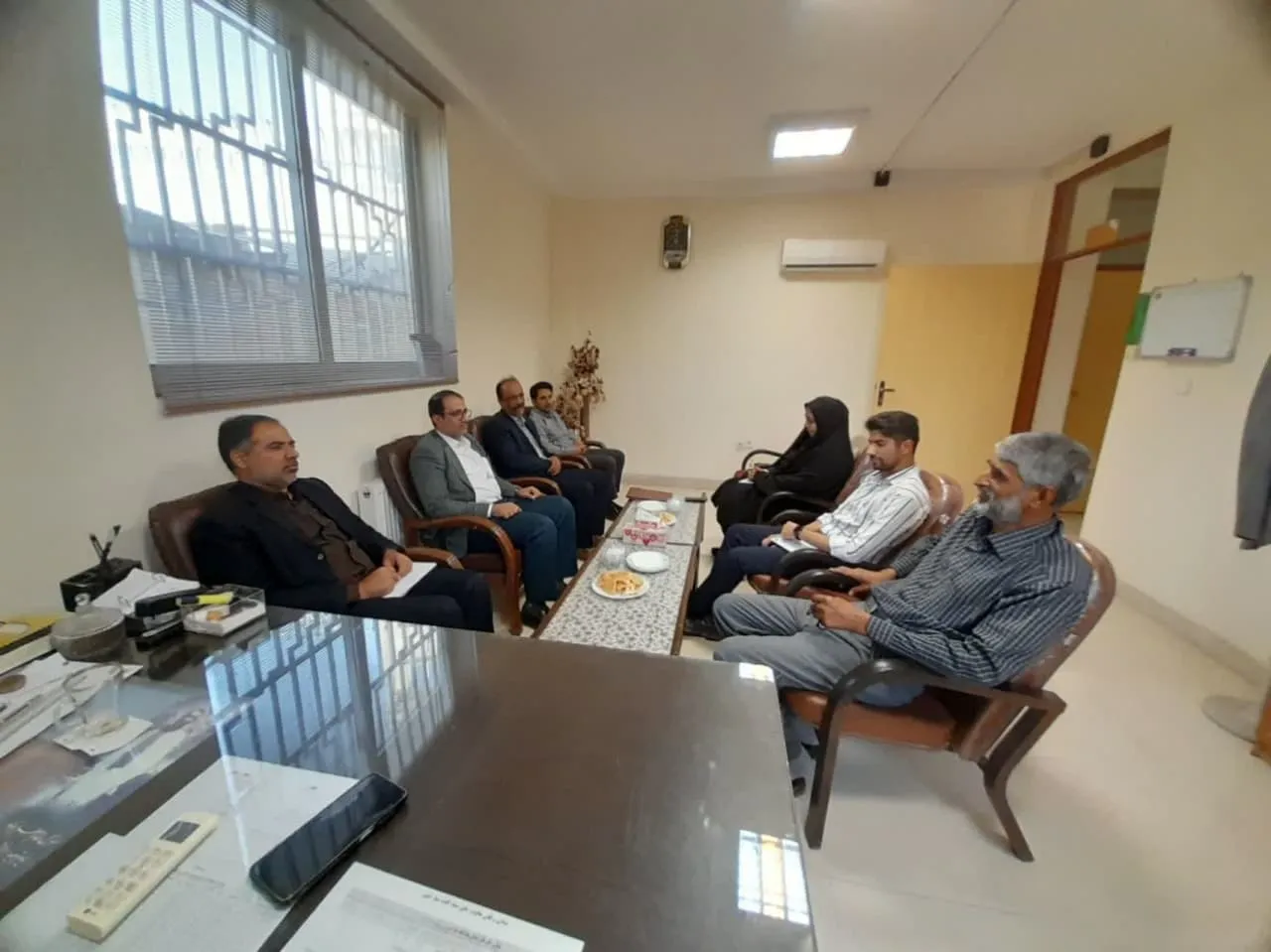 دیدار و گفتگو