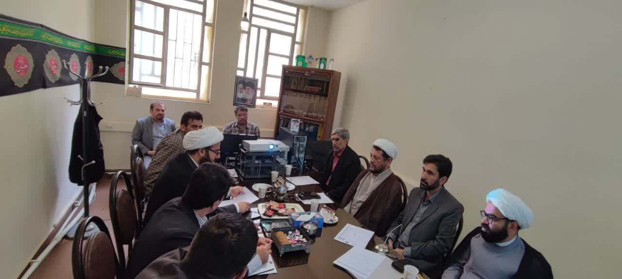 برگزاری اولین جلسه هیات نظارت و ارزیابی ستاد اقامه نماز استان لرستان
