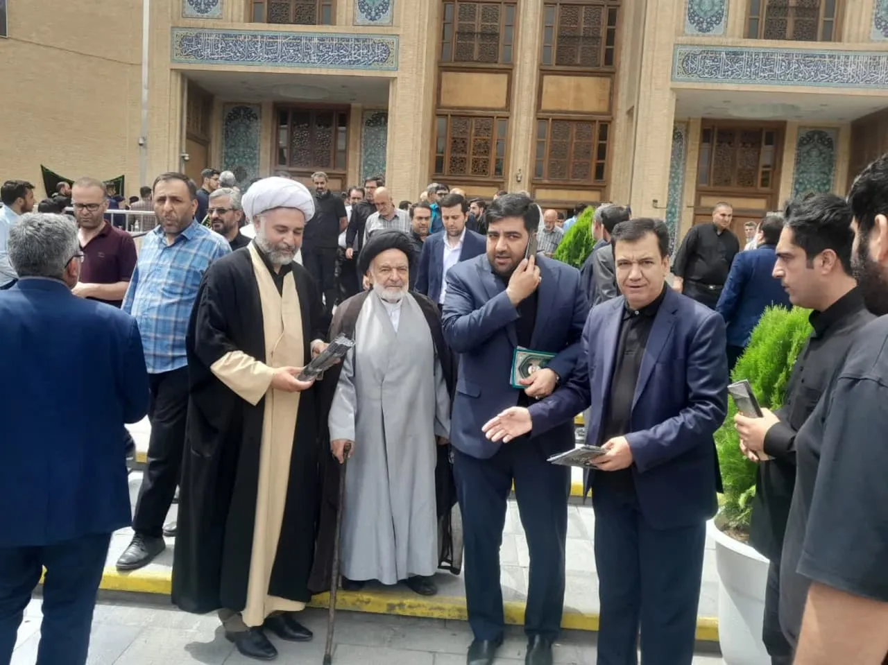 نماز در سیره بزرگان و شهدای خدمت