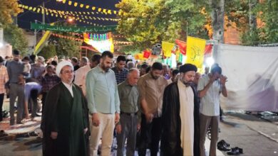 اقامه نماز جماعت در جشن کیلومتری غدیر در گرگان