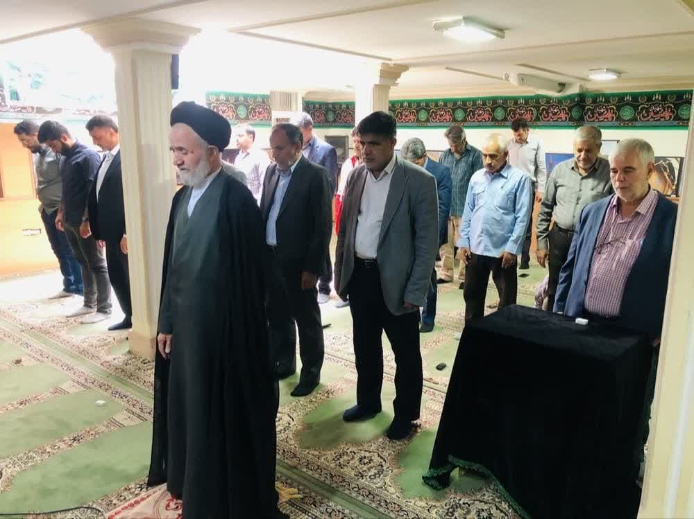 اقامه نماز وحدت بخش ادارات شهرستان رفسنجان