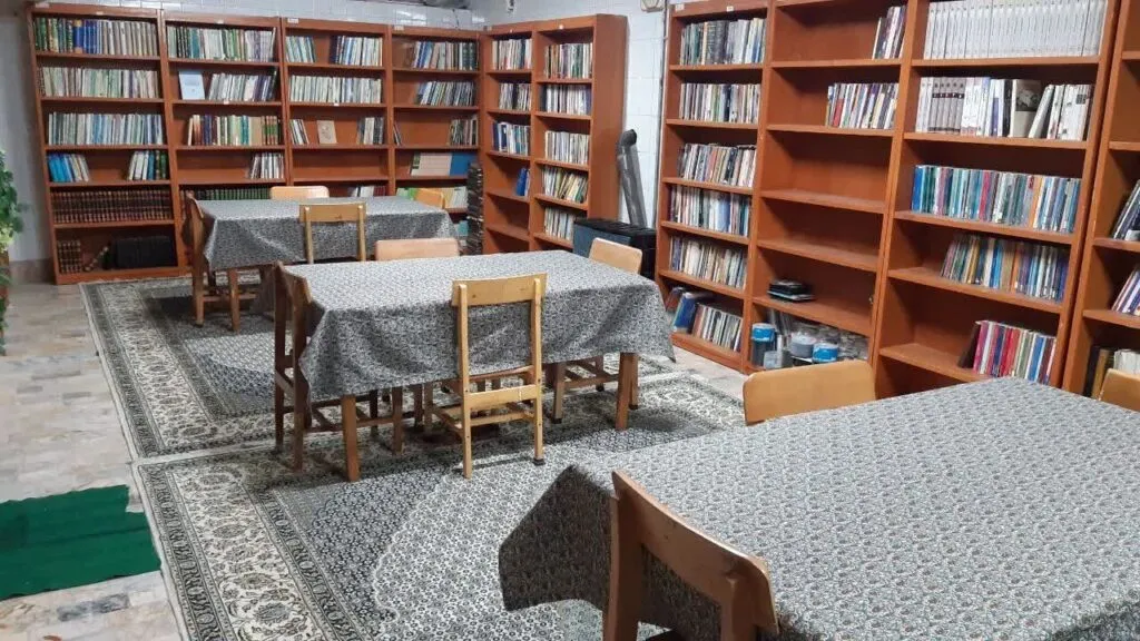 کمک فوتبال به نمازخوان شدن بچههای مسجد