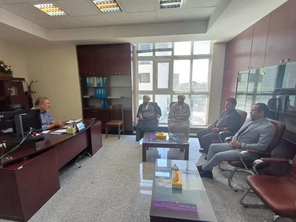 بررسی برنامه های مصوب نماز در مدیریت امور شعب بانک ملی چهارمحال و بختیاری