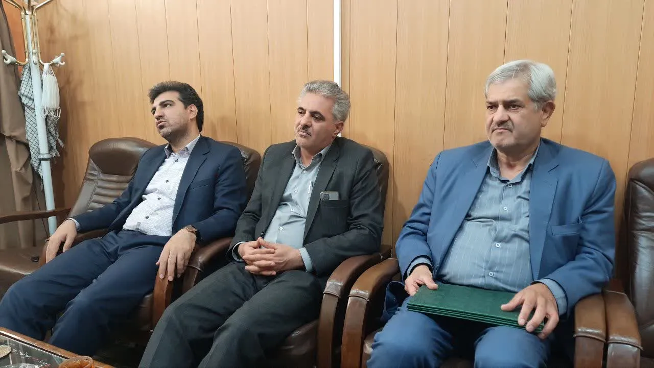 دیدار مدیر کل راهداری و حمل و نقل جاده ای استان یزد با مدیر ستاد اقامه نماز استان