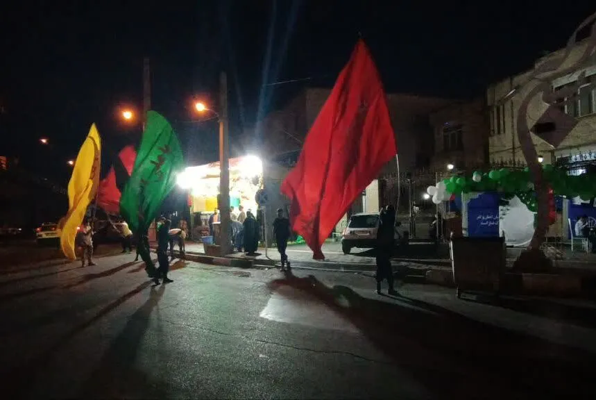 ستاد اقامه نماز آذربایجان غربی جشنی به مناسبت غدیر در ارومیه با حضور ۲۰۰۰ نفر برگزار کرد.