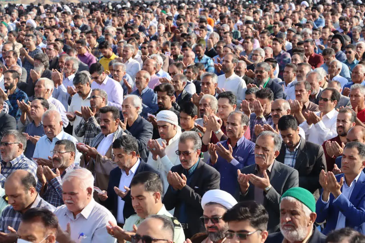 اقامه نماز عید قربان در استان دارالعباده یزد