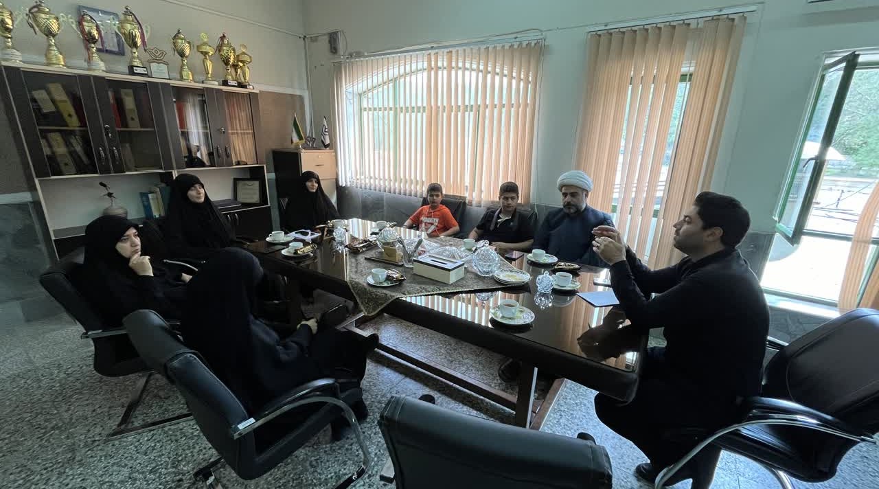دیدار و بازدید مدیر ستاد اقامه نماز از کانون فرهنگی آموزشی شهید فهمیده استان البرز