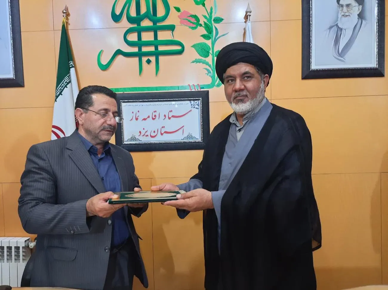 امضای تفاهمنامه بومی سازمان تعاون روستایی استان و ستاد اقامه نماز استان یزد