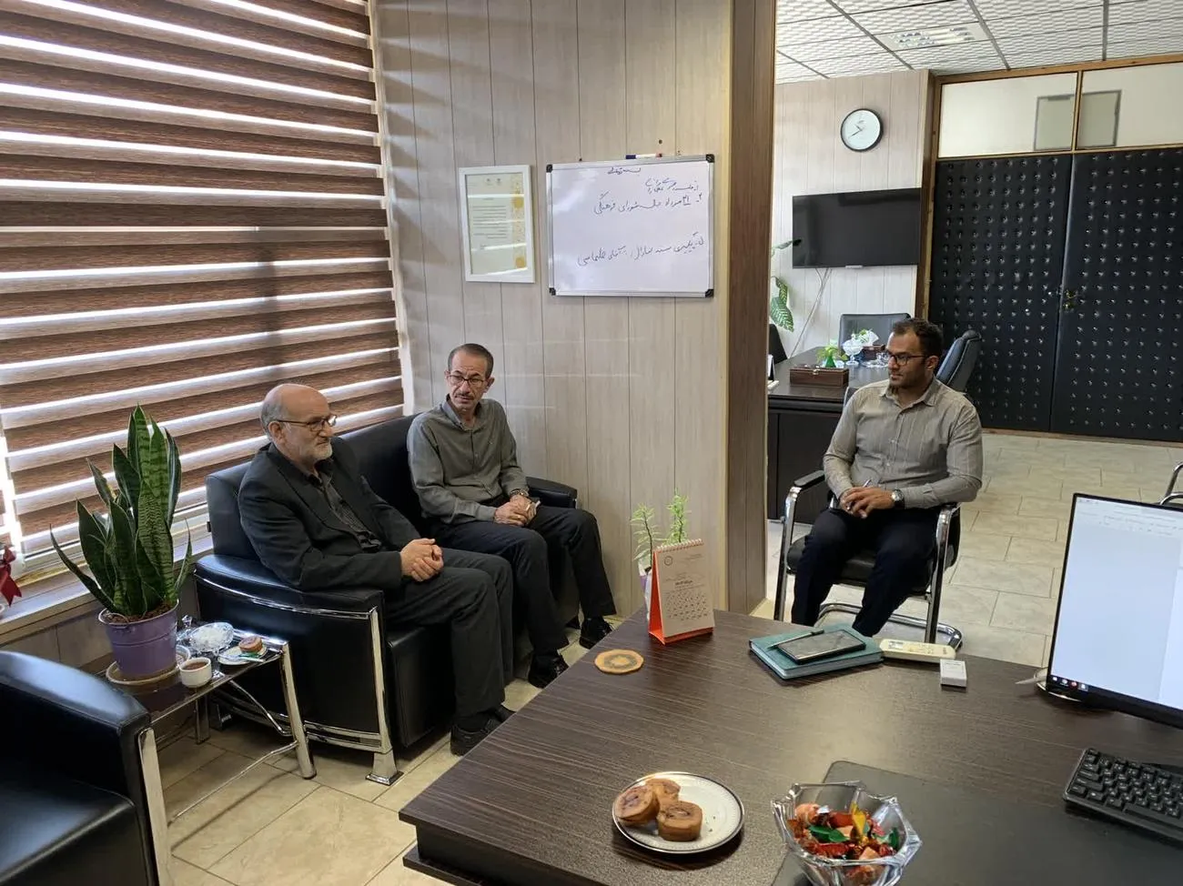 شورای اقامه نماز اداره کل کتابخانه های کردستان برگزار شد