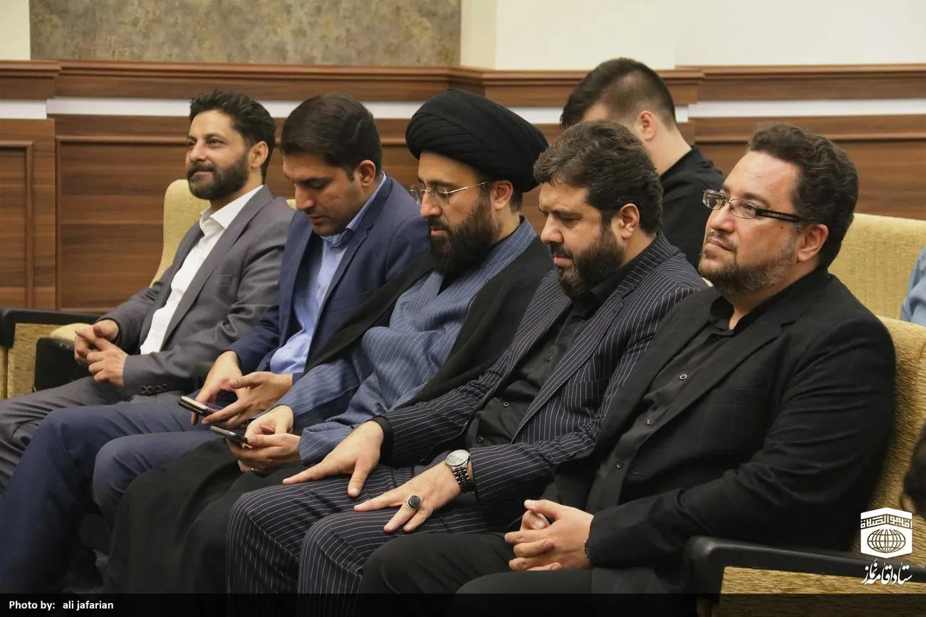 اولین محفل شعر نماز برگزار شد