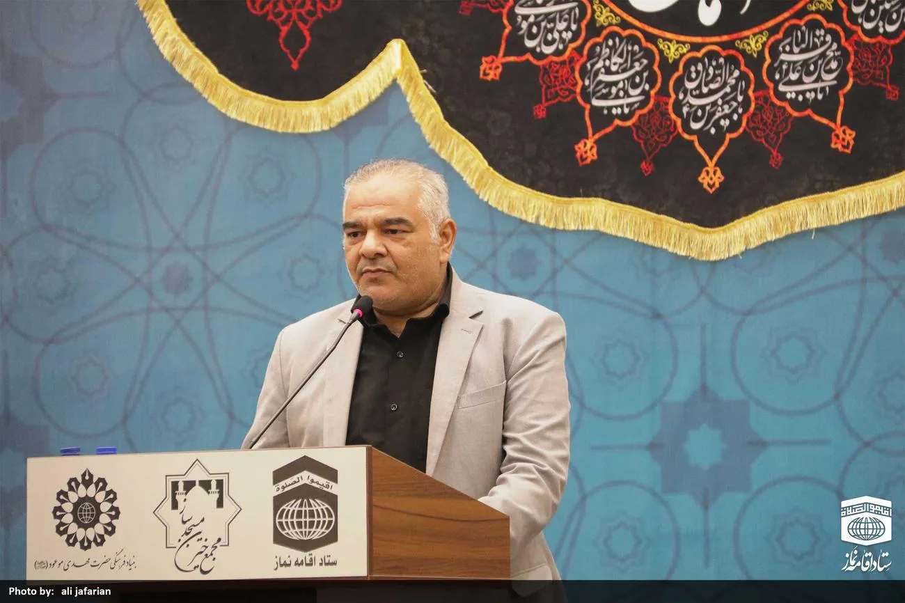 اولین محفل شعر نماز برگزار شد
