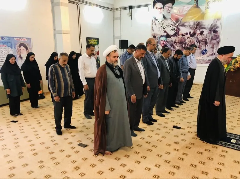 اقامه نماز وحدت بخش ادارات شهرستان رفسنجان