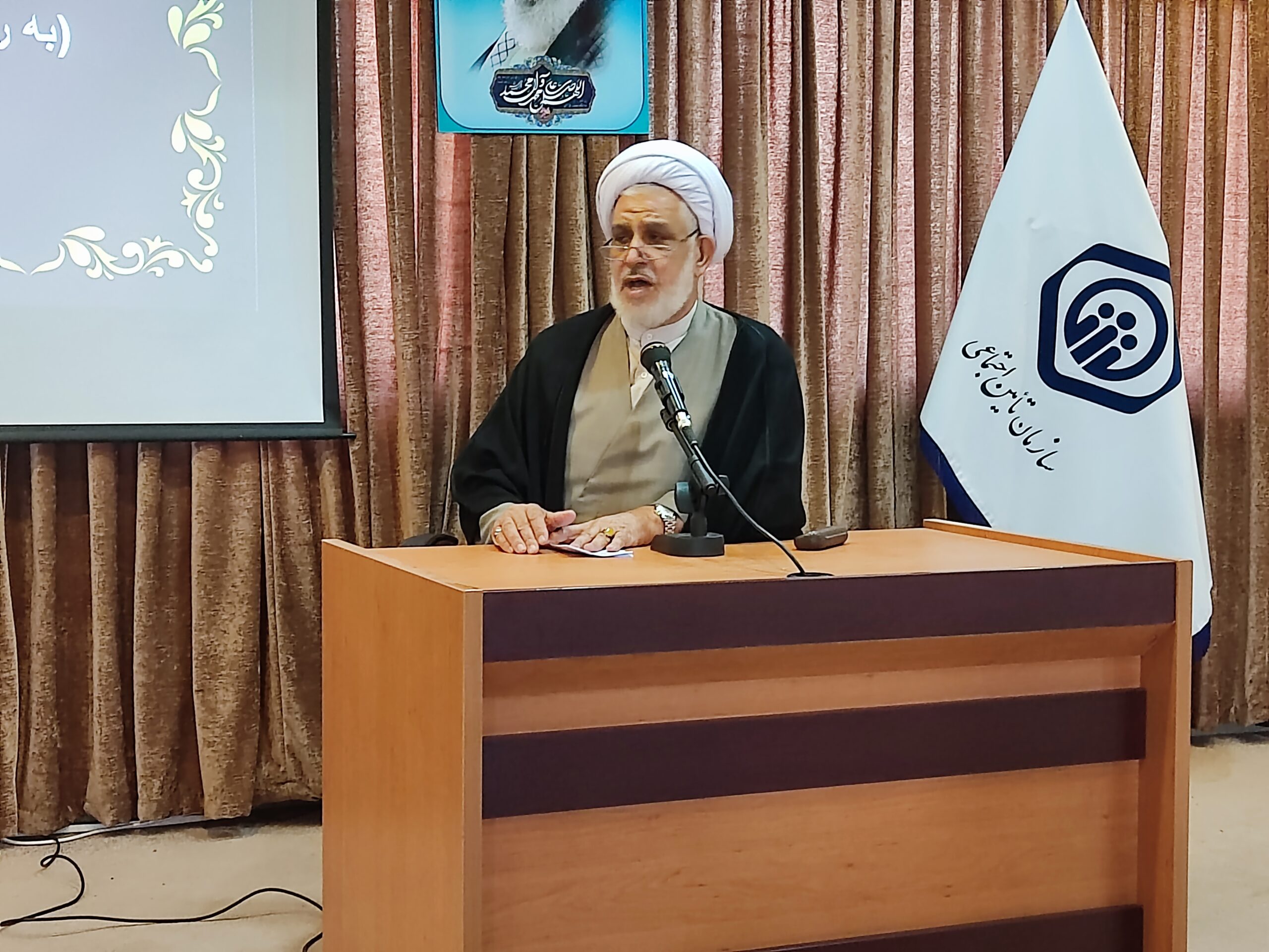 حجت الاسلام عربپور مدیر ستاد اقامه نماز کرمان