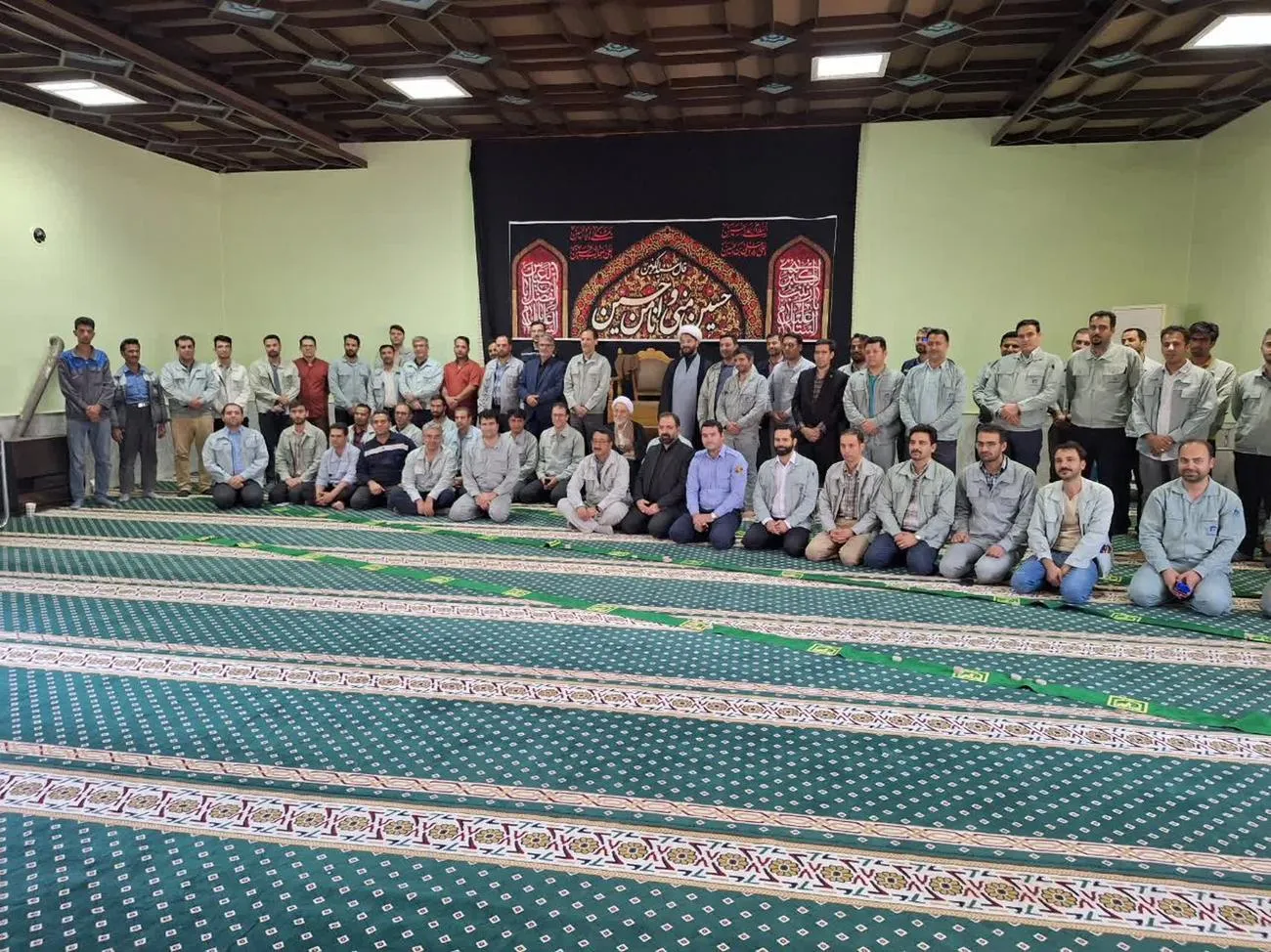 مدیر ستاد اقامه نماز از شرکت فولاد خراسان بازدید کرد