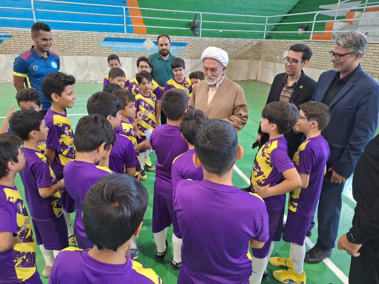 مدیر ستاد اقامه نماز از شرکت فولاد خراسان بازدید کرد