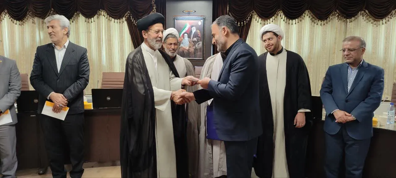 جلسه شورای اقامه نماز بانک ملی استان همدان برگزار شد
