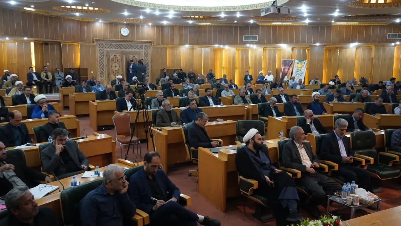 گزارش تصویری گردهمایی مدیران ستاد اقامه نماز نماز در مشهد مقدس