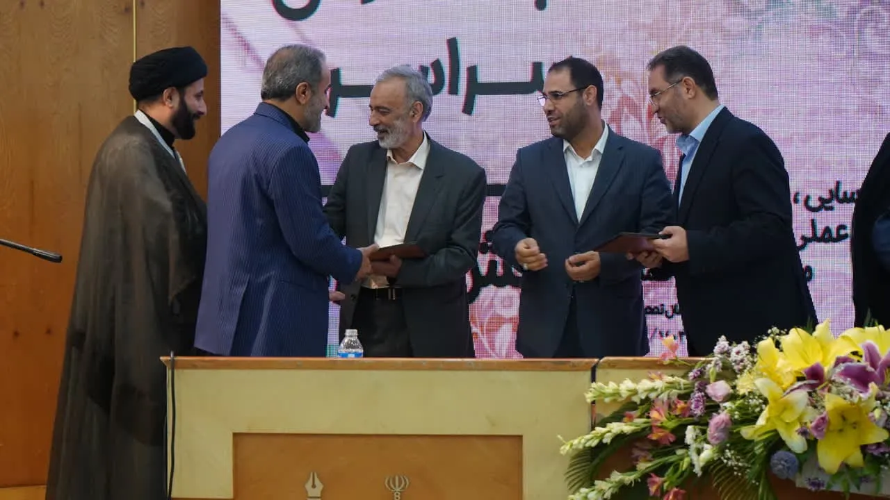 گزارش تصویری گردهمایی مدیران ستاد اقامه نماز نماز در مشهد مقدس